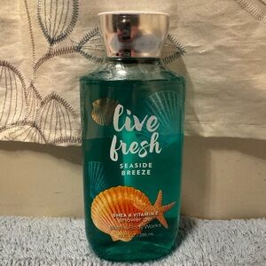 NEW, SEALED!! Seaside Breeze Shower Gel